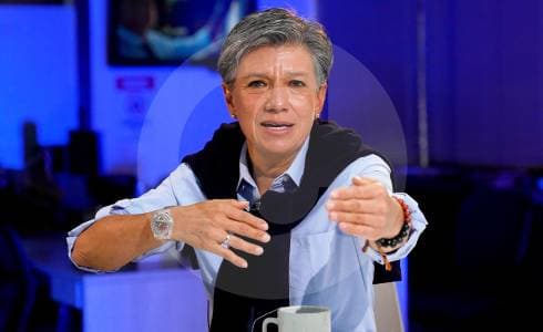 López: Si ganan Cepeda o Paloma, gobernarán Uribe y Petro en cuerpo ajeno