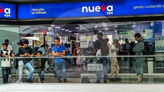 Nueva EPS quedó sin interventor y nadie sabe quién manda: 11 millones de afiliados en el limbo