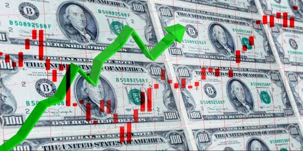 Dólar sube a $3.800 por crisis en Medio Oriente: expertos descartan que llegue a $4.000