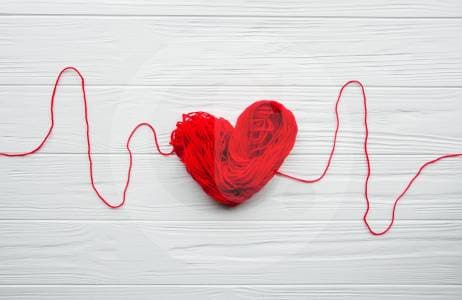 Minutos que salvan vidas: cómo actuar ante un infarto o derrame cerebral