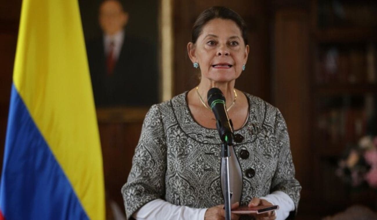Ramírez cuestiona "doble discurso" en campaña y alerta sobre presiones a votantes