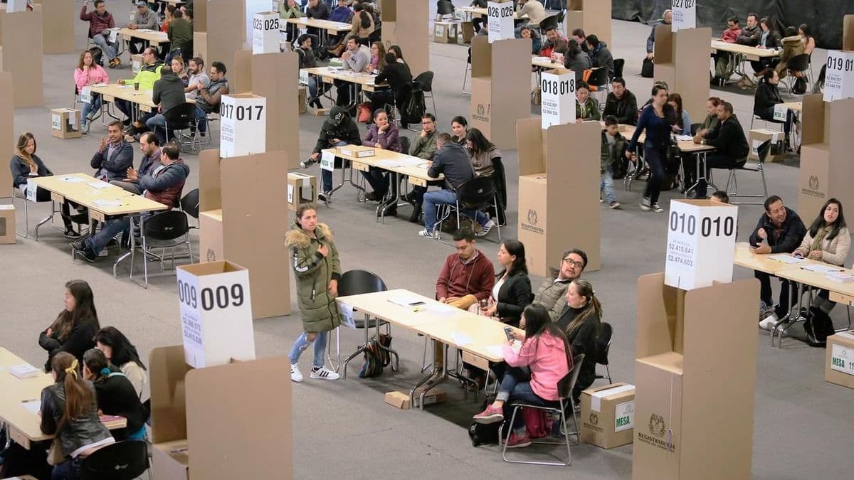 Denuncian a AtlasIntel ante la Fiscalía por presunta manipulación electoral en Colombia