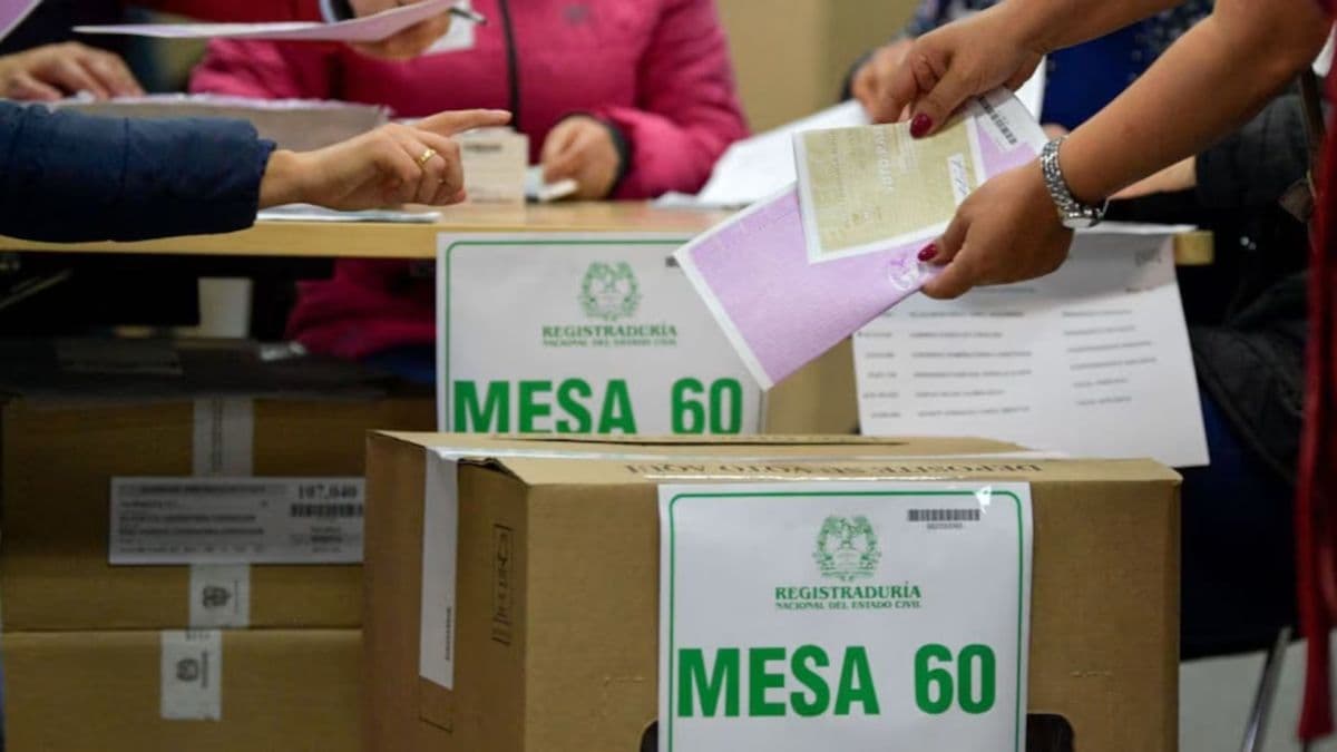 Armada incauta 60 millones en lancha entre Mosquera y Tumaco; investigan compra de votos