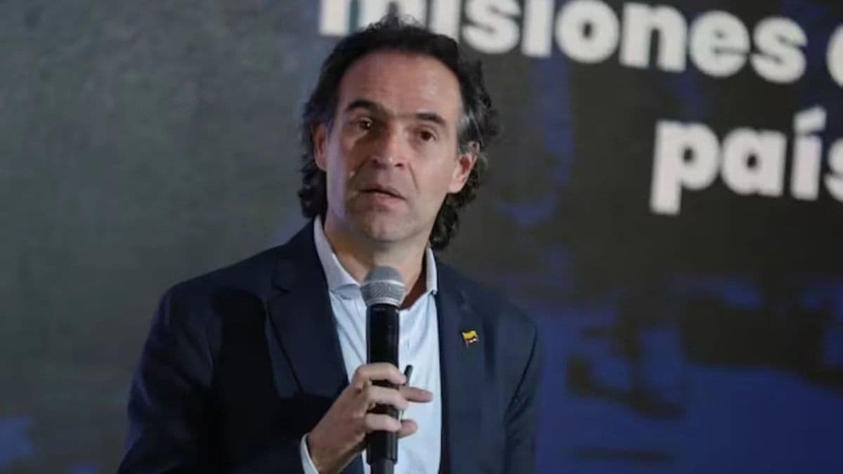 Petro y Fico vuelven a cruzarse: el pulso por Antioquia se recrudece en redes sociales