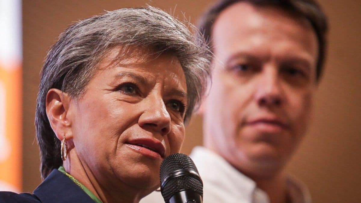 Claudia López gana consulta del centro y se lanza a la presidencia en 2026