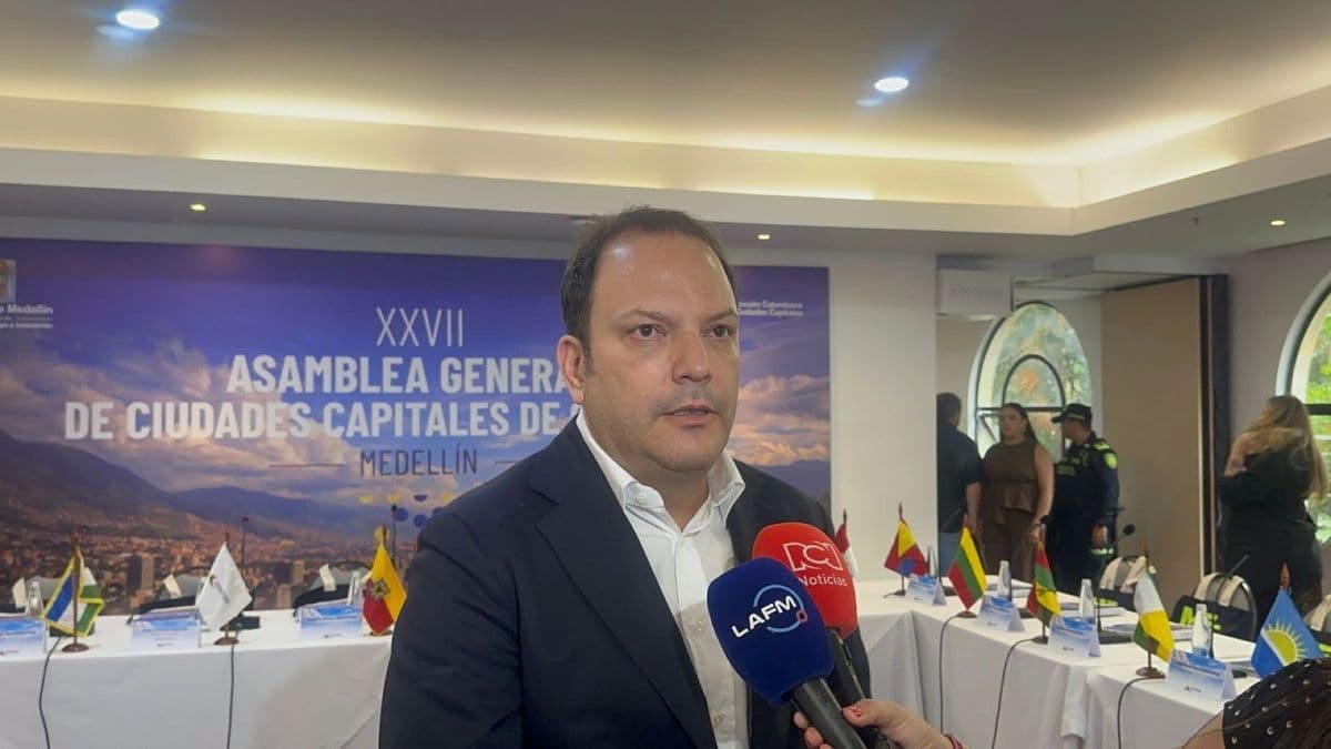 Alcaldes de capitales denuncian abandono del Gobierno en cumbre realizada en Medellín