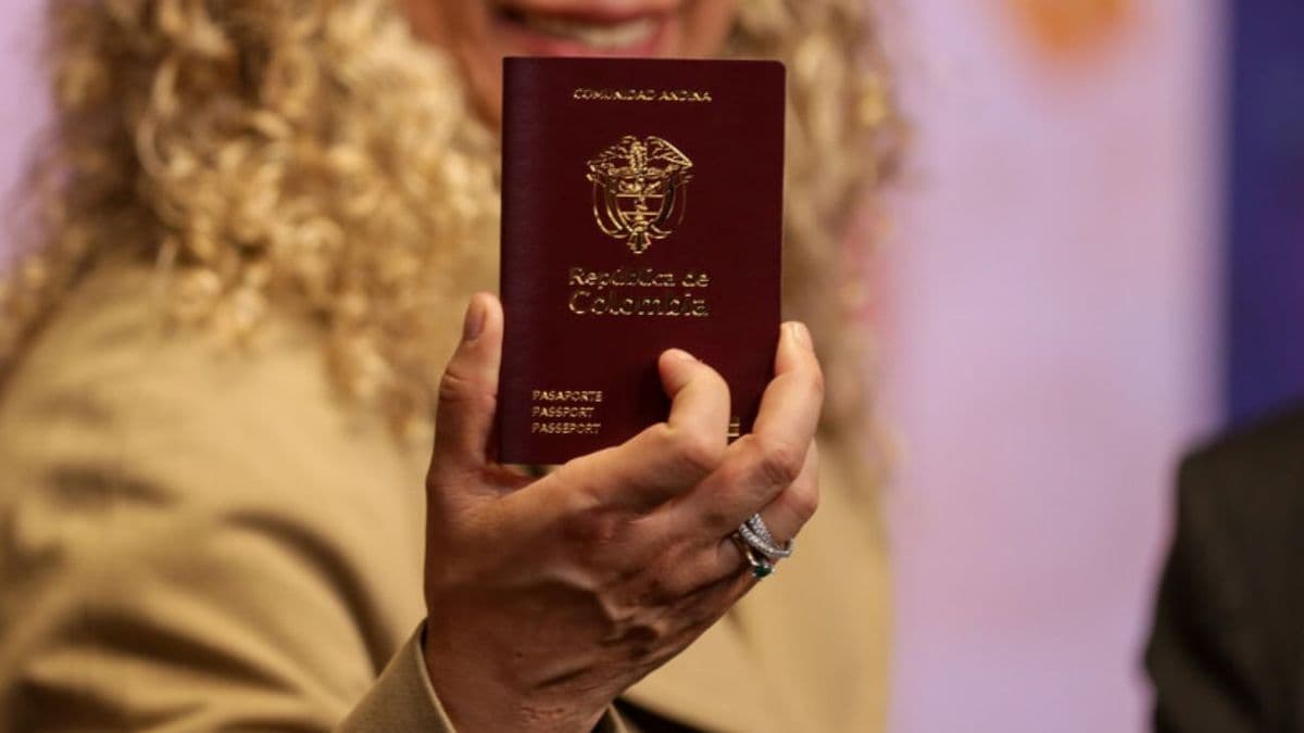 Nuevo pasaporte colombiano entra en vigor: qué cambia y quiénes deben renovarlo ya