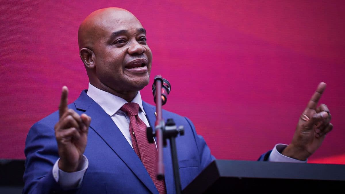 Murillo lanza indirecta a Fajardo: "No iré a ver ballenas" si no pasa a segunda vuelta