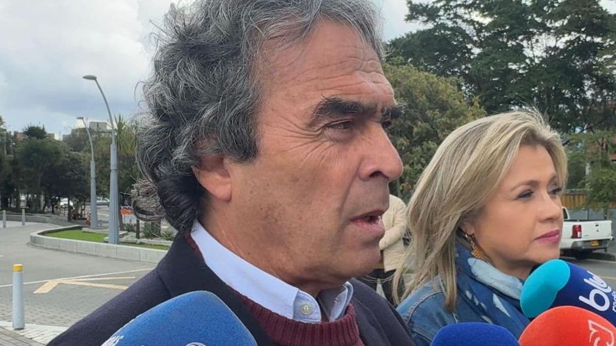 Fajardo pide vigilancia urgente sobre los 8,6 billones recaudados en emergencia económica