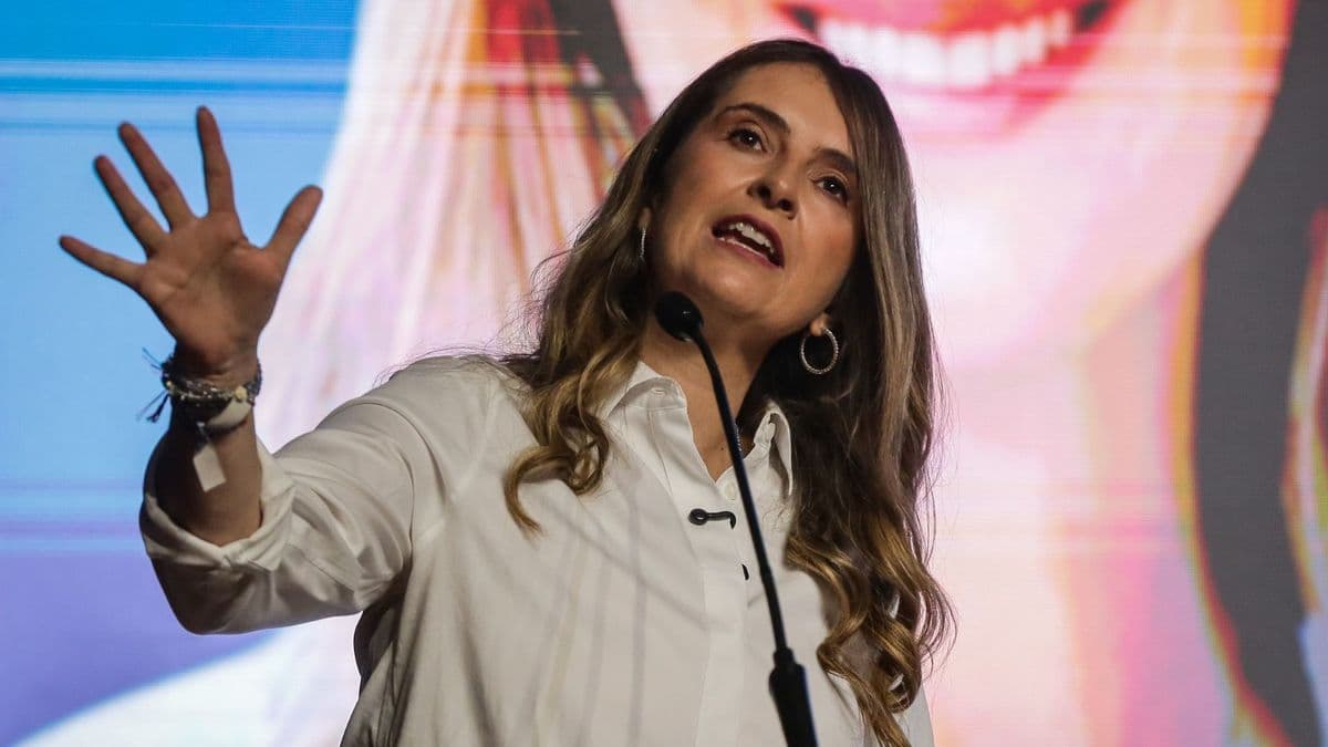 Paloma Valencia culpa a "paz total" de Petro por ola de atentados en suroccidente