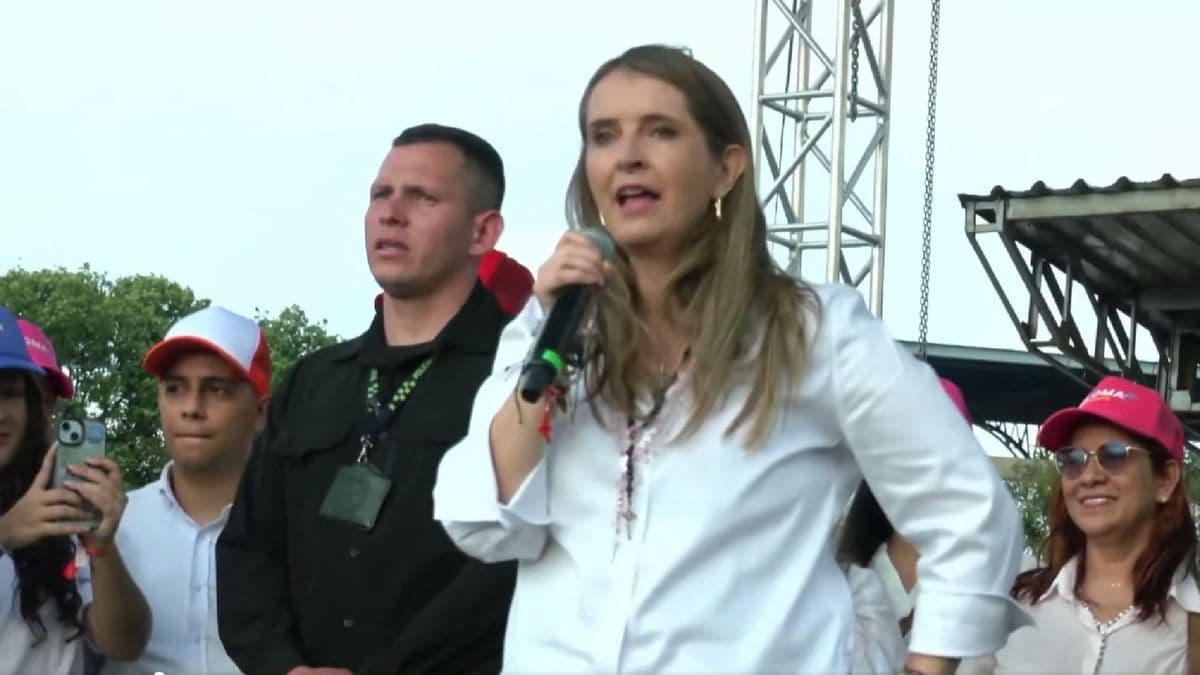 "Ojalá salga toda la verdad": Paloma Valencia critica extradición de Álex Saab y denuncia presión armada en zonas rurales