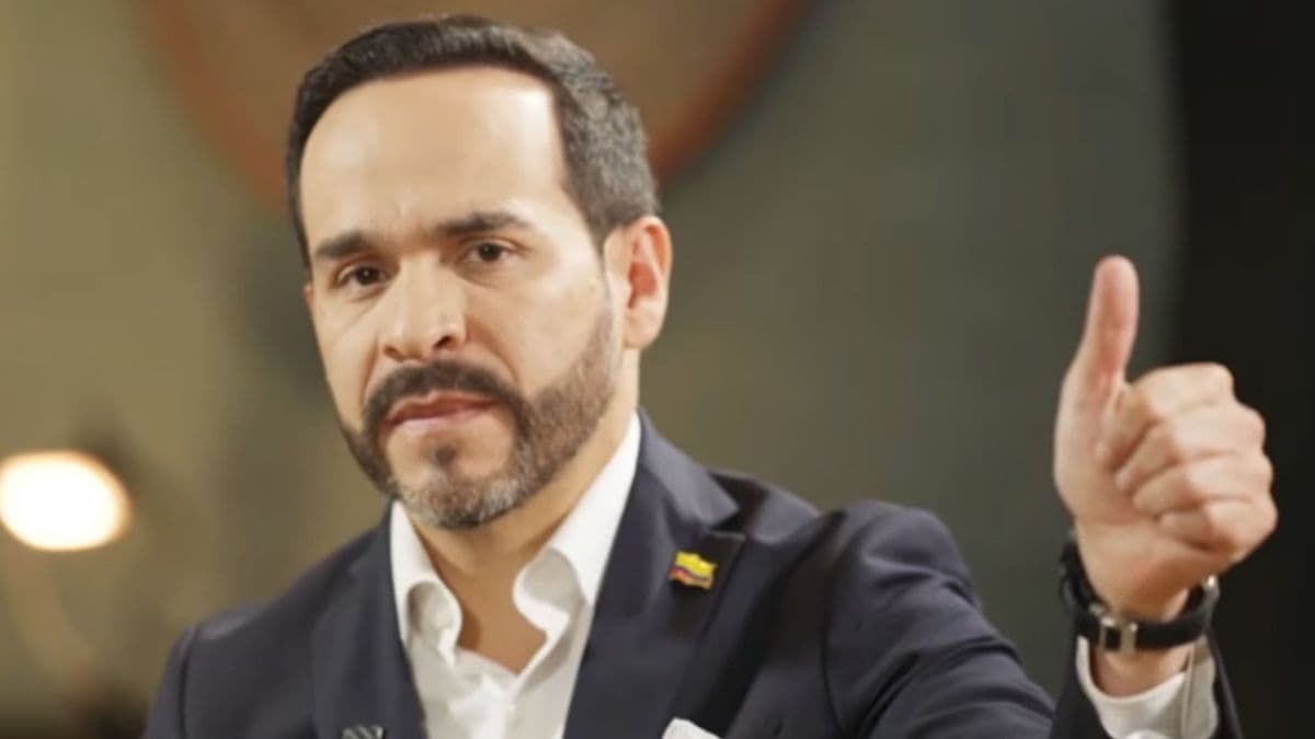 De la Espriella promete mantener subsidios pero cuestiona programa 'Jóvenes en Paz' de Petro