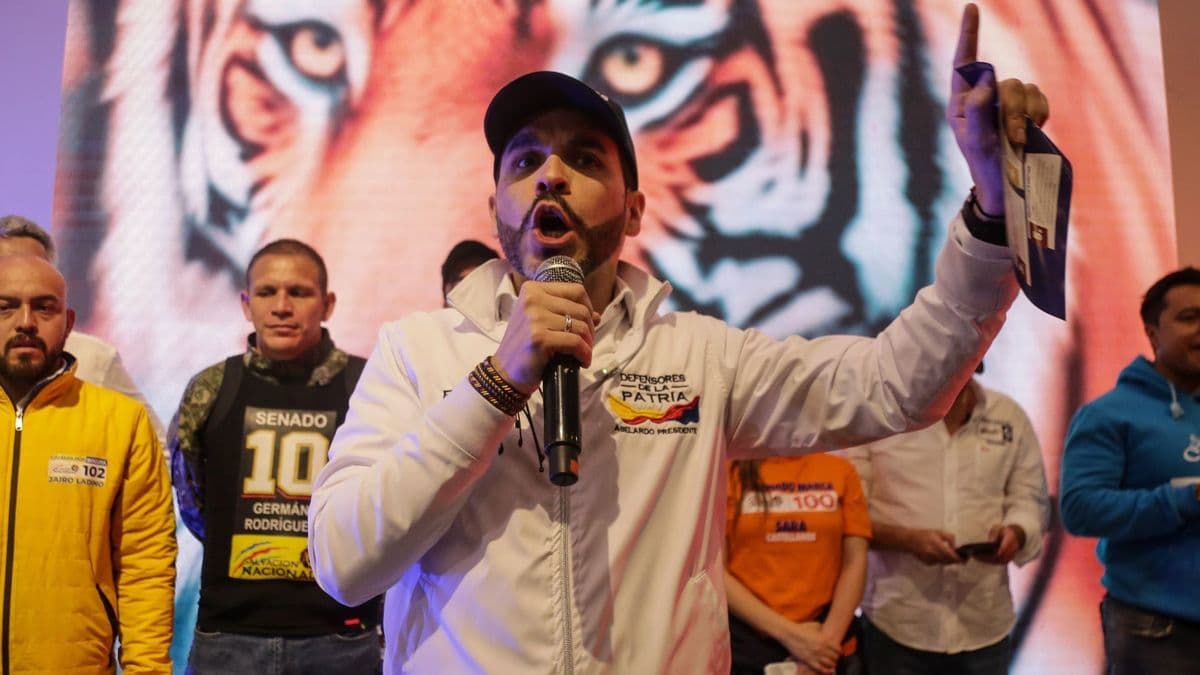 Candidato De la Espriella denuncia plan de francotiradores tras asesinato de dos miembros de su campaña