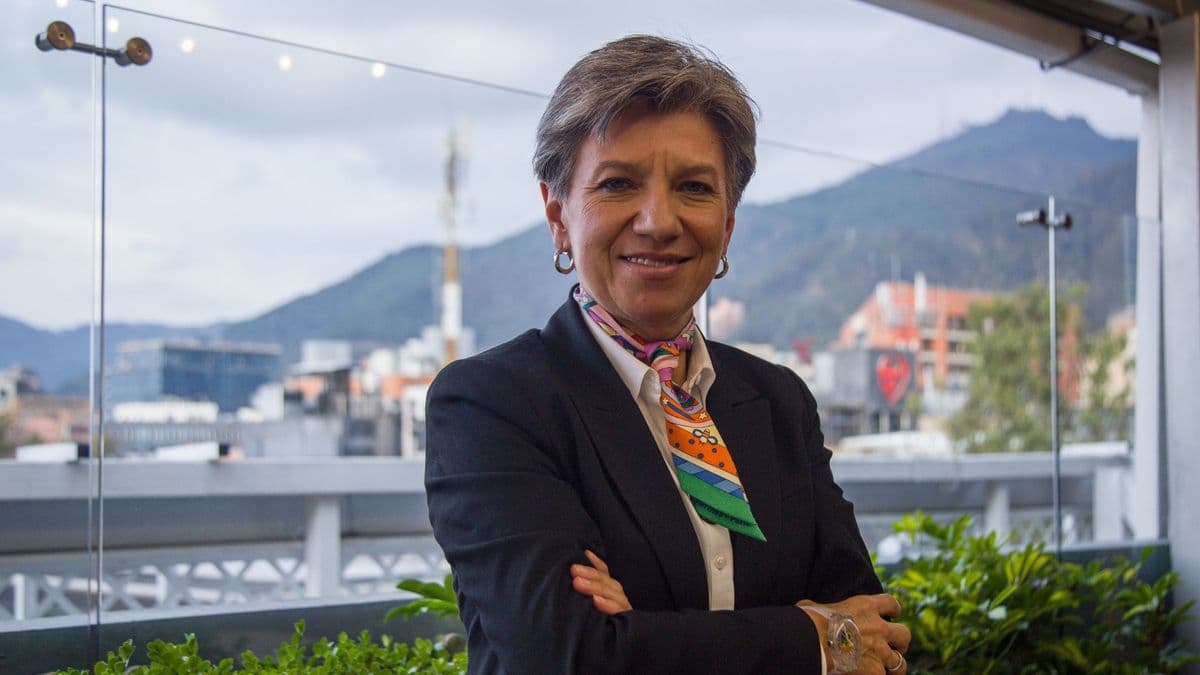 Claudia López cierra campaña con enfoque en pobreza, no en cargos políticos