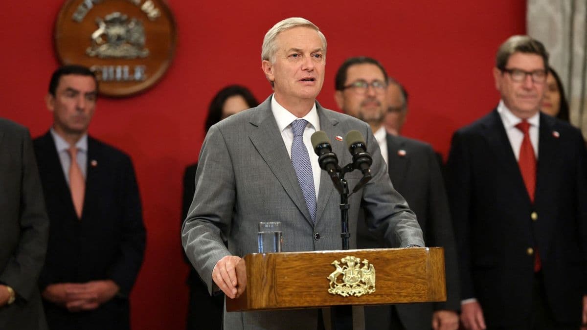 Chile anuncia nueva etapa con Colombia tras victoria de De la Espriella