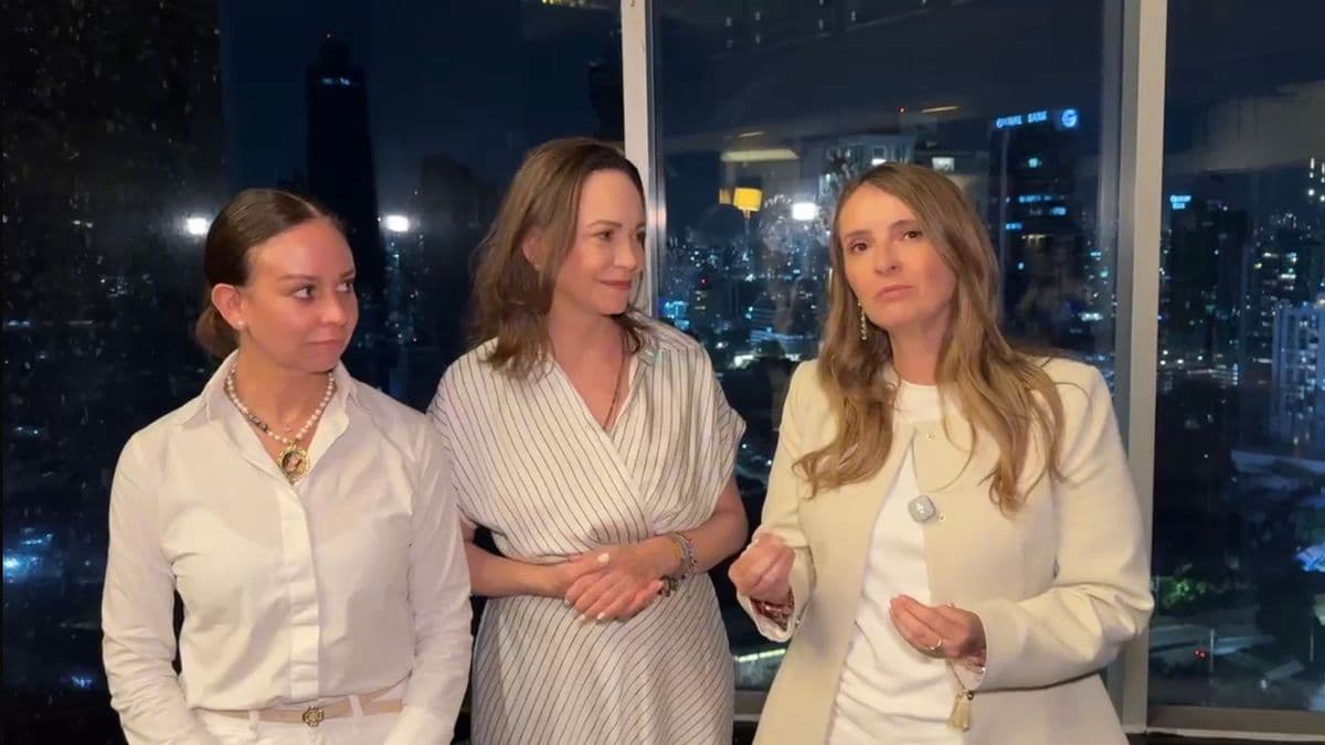 Paloma Valencia se reúne con María Corina Machado en Panamá para defender la democracia
