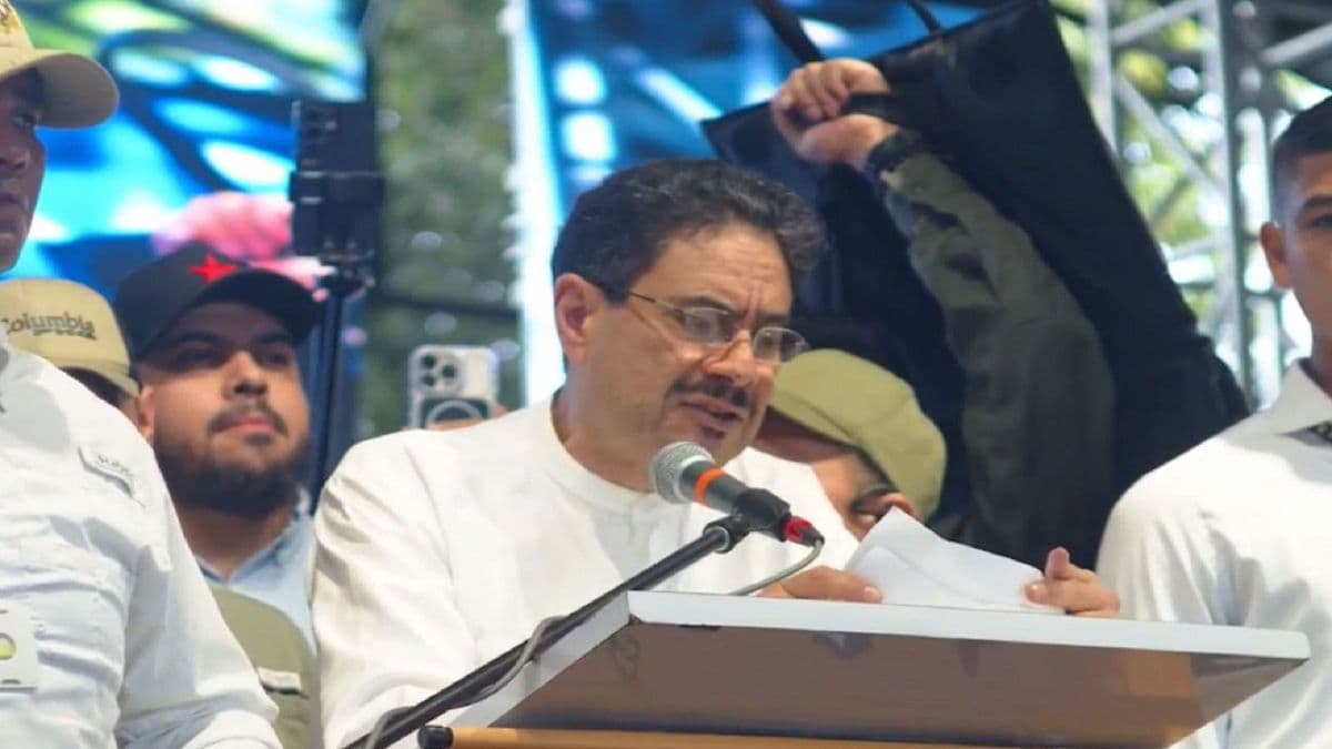 Polémica en Sincelejo: cuestionan evento de Iván Cepeda por presunta violación electoral