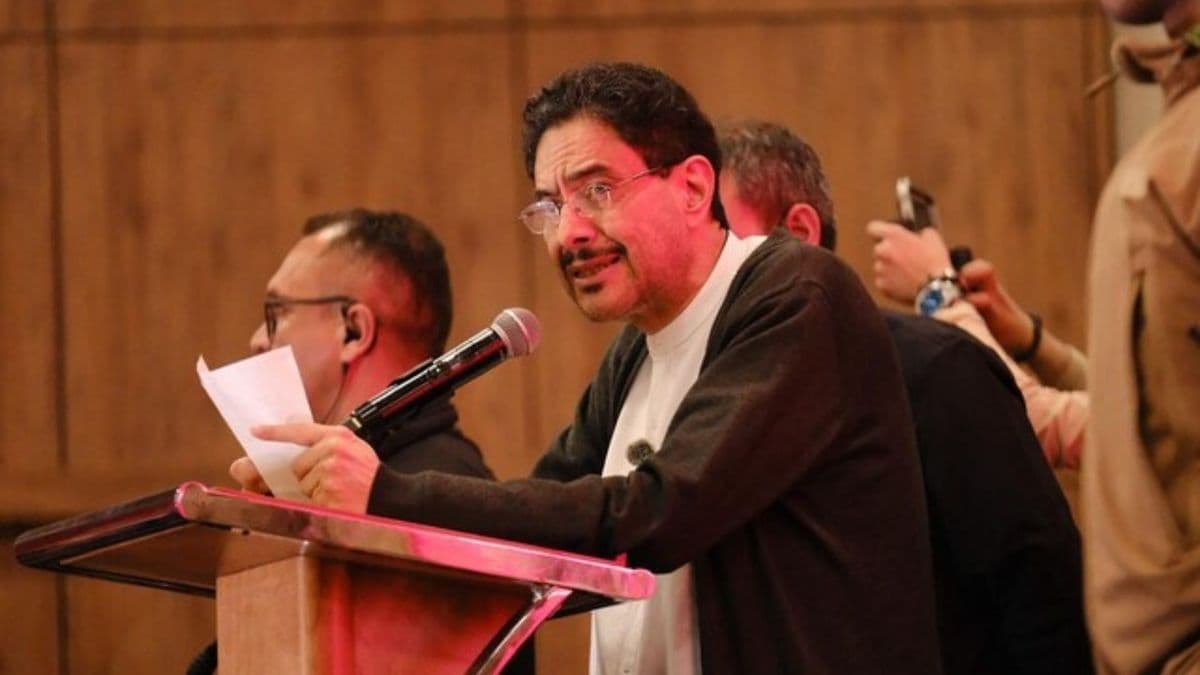Exfiscal Gómez Méndez: Iván Cepeda "sabe hacer las cosas", a diferencia de Petro