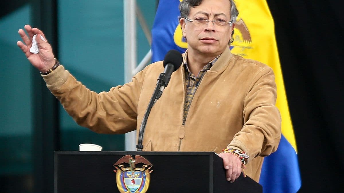 Petro rechaza resultados preliminares y denuncia cambios en software electoral