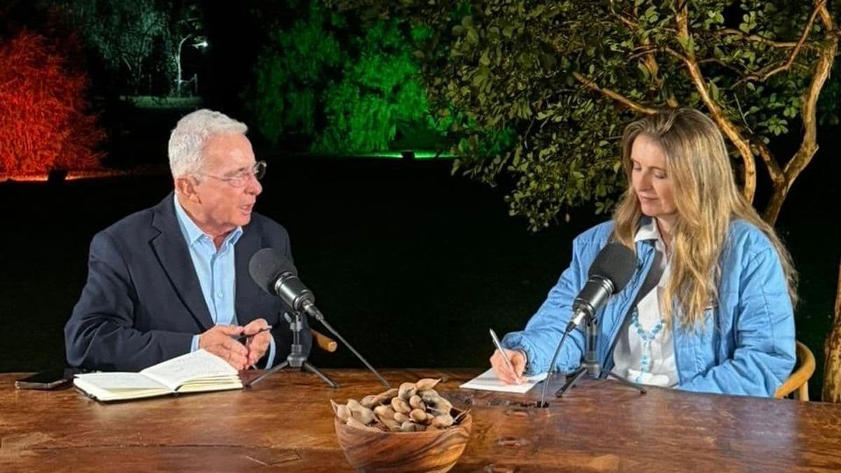 Uribe respalda a Paloma Valencia: "No tiene apoyos clandestinos"