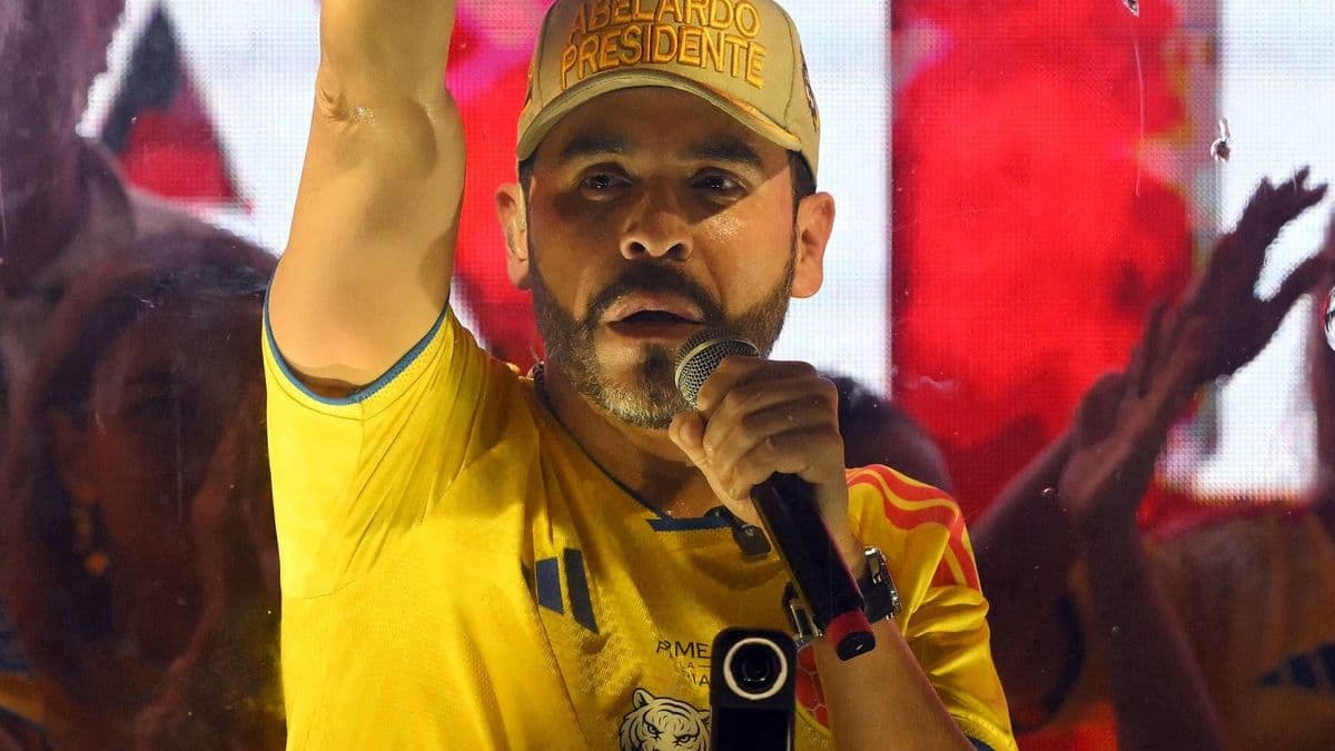 Juristas critican orden que prohíbe a De la Espriella usar camiseta de la Selección en campaña