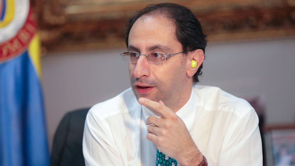 Restrepo reveló chat sobre supuesto plan de atentado: "Mi preocupación es mi familia"