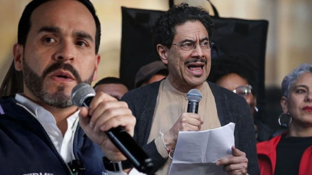 Cepeda desafía nuevamente a De la Espriella a debatir mientras arrecia las acusaciones