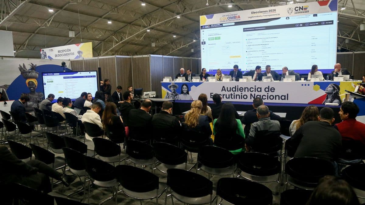Ejército refuerza seguridad en segunda vuelta con más de 10 mil soldados en el centro del país