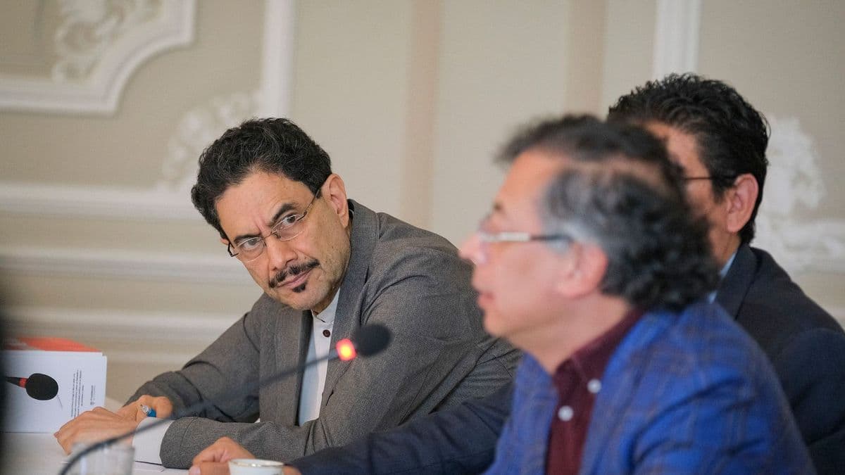 Pacto Histórico irá a la justicia contra la elección de de la Espriella tras reunirse con Petro