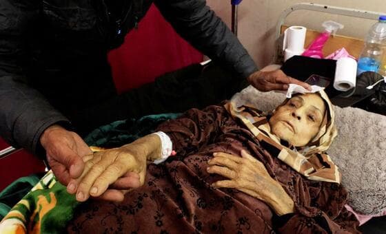 Pacientes con cáncer en Gaza mueren sin tratamiento mientras esperan evacuación médica