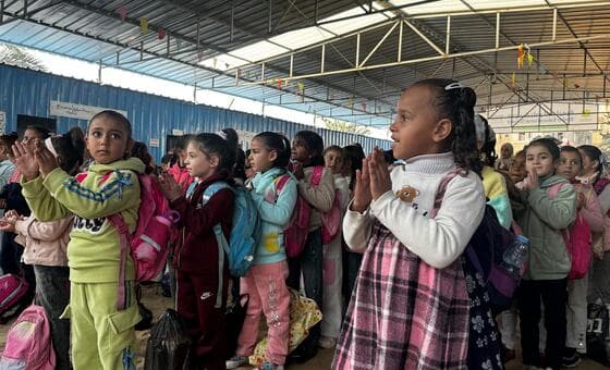 UNICEF lanza campaña para reconstruir la educación en Gaza tras dos años de guerra devastadora