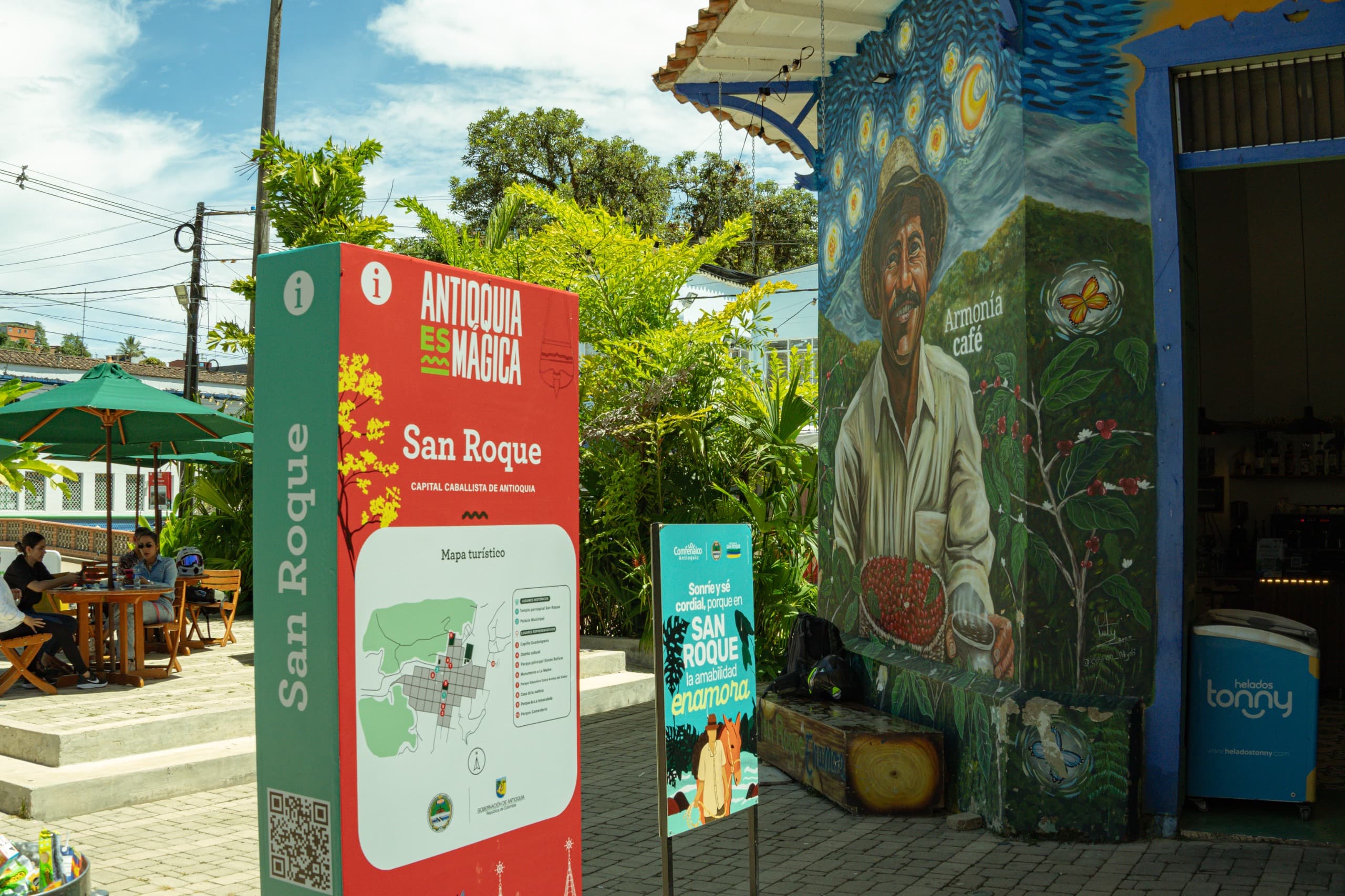 Quince municipios de Antioquia ya tienen señalización turística para guiar mejor a los visitantes