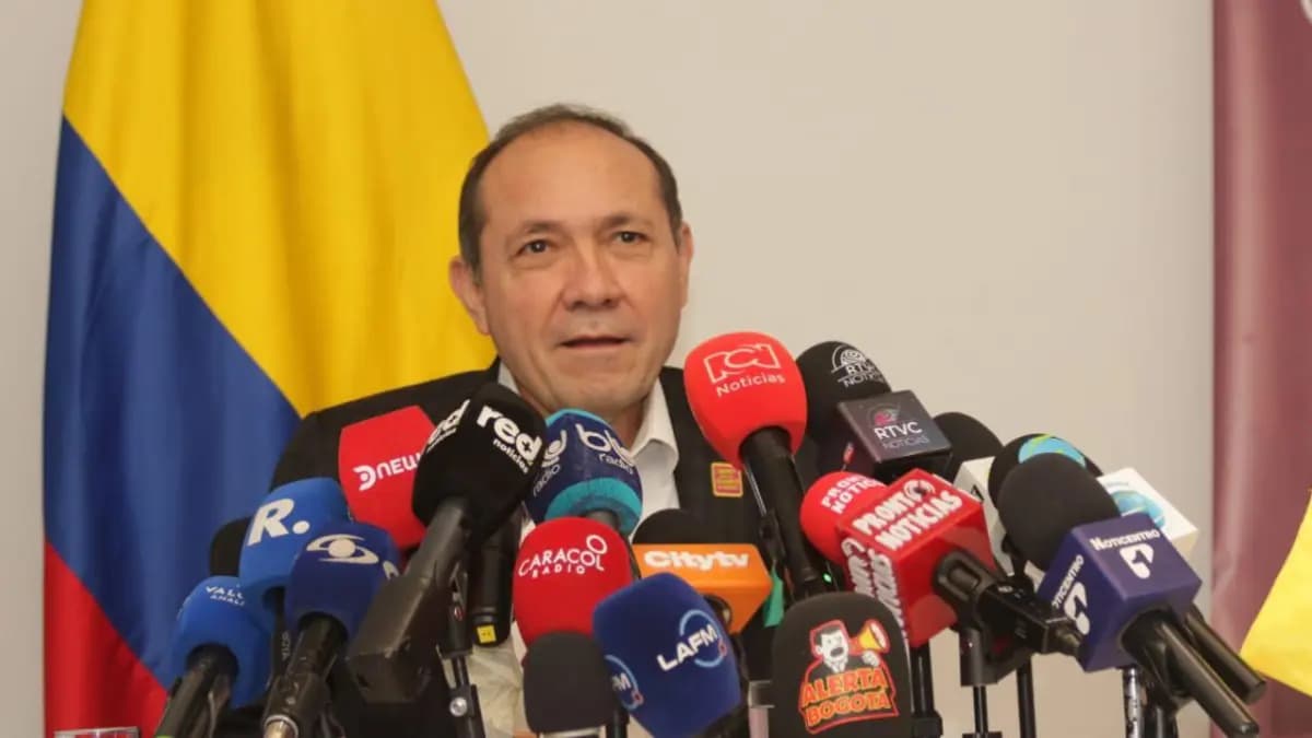 Gobierno mantiene salario mínimo en 23%: así justifica un aumento mayor al recomendado técnicamente