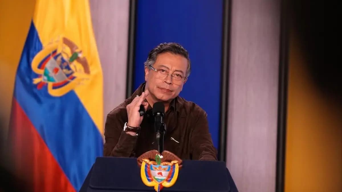 Petro anuncia nueva reforma tributaria para el 20 de julio de este año