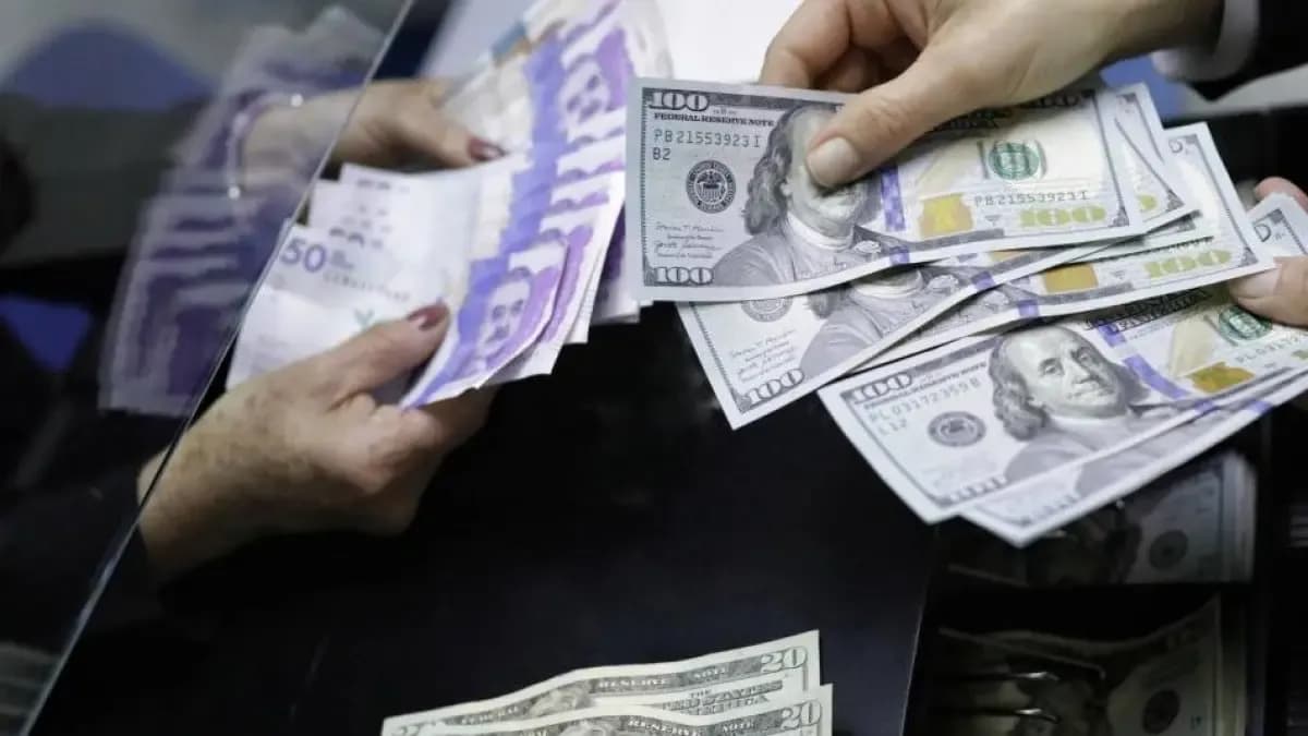 El dólar cae por debajo de $3.700: qué significa para tu bolsillo en tiempos de tensión global