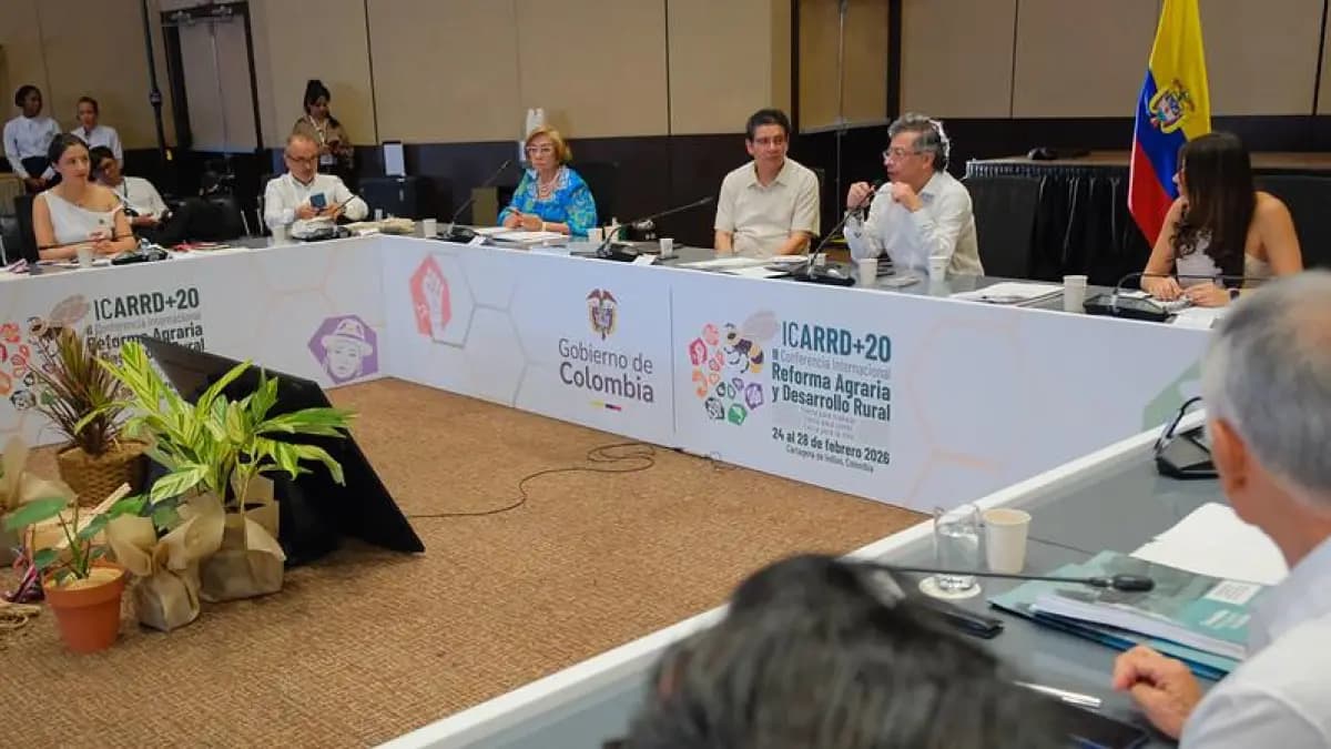 Gobierno y bancos debaten alivios crediticios e impuestos tras desastre invernal que afectó a 252.000 personas