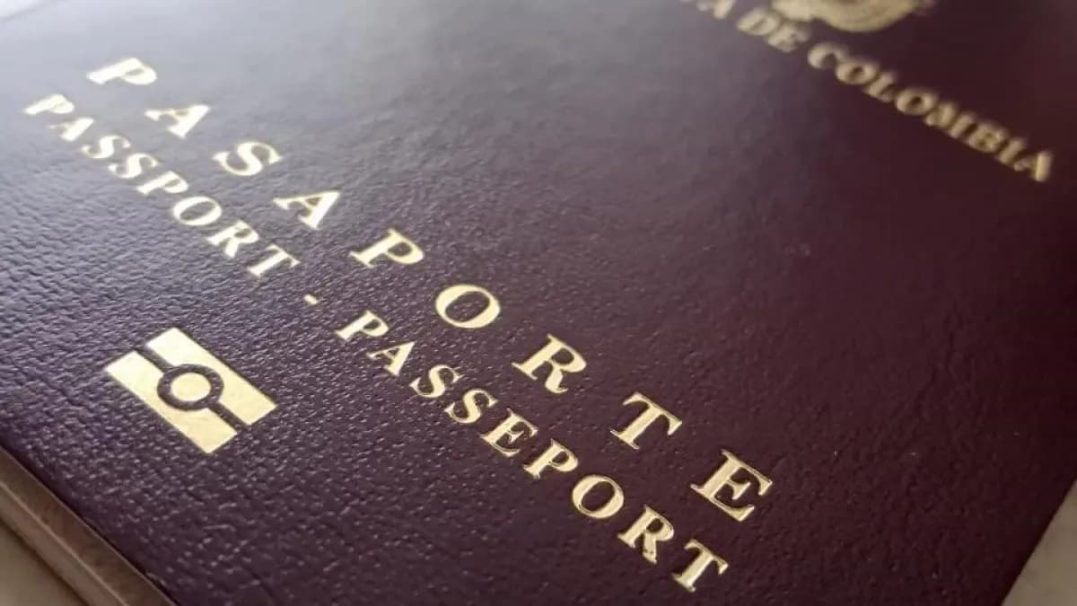Colombianos en el exterior podrán sacar pasaporte sin cita en abril: horarios ampliados en tres países