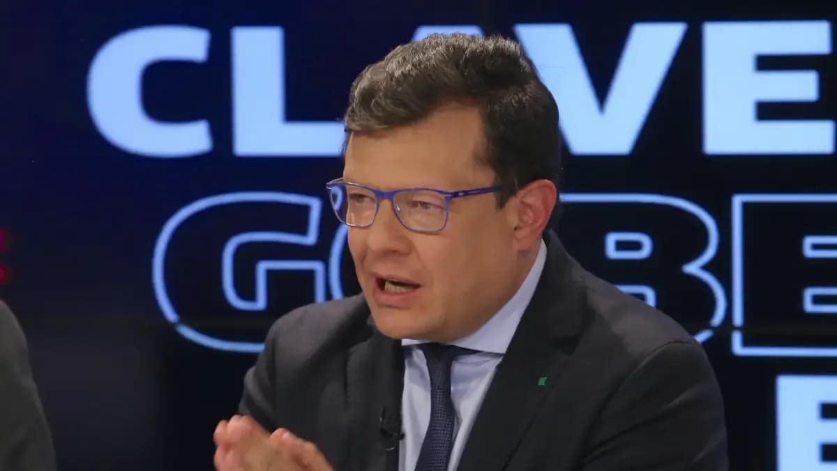 Abogada de Holman Morris niega sanciones por acoso, mientras mujeres del Pacto piden su salida