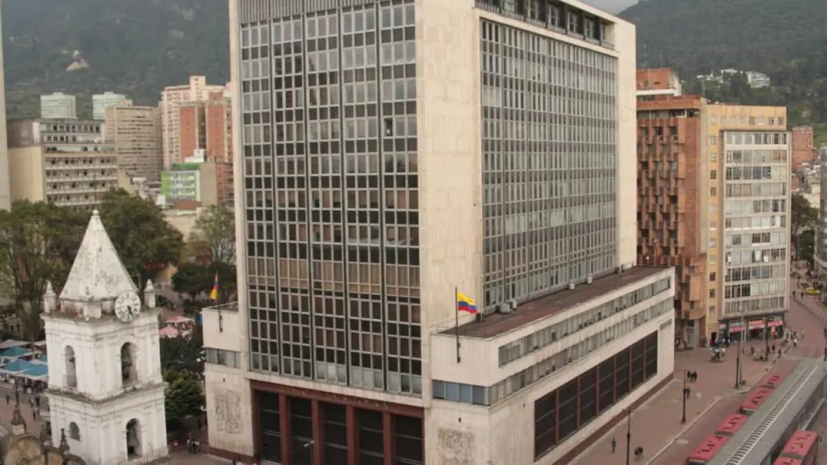 Demanda cuestiona si el Consejo de Estado puede frenar el veto del Minhacienda en la junta del Banco de la República