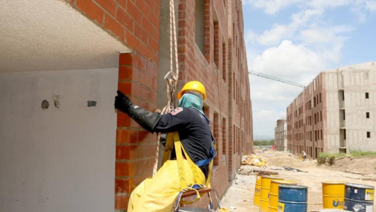 En Colombia pierden hasta el 18% del presupuesto en obras por errores evitables: cómo afecta tu bolsillo
