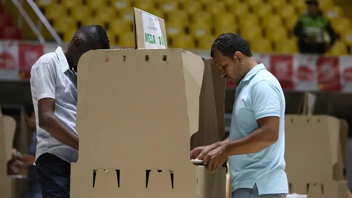 El cerebro elige candidatos con emociones, no con la razón: qué dice la neurociencia sobre tu voto
