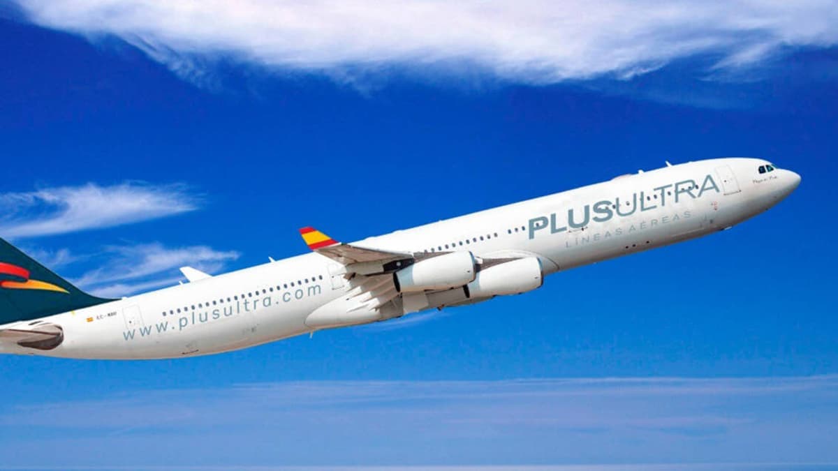 Plus Ultra suspende vuelos desde Colombia a partir de junio por crisis de combustible