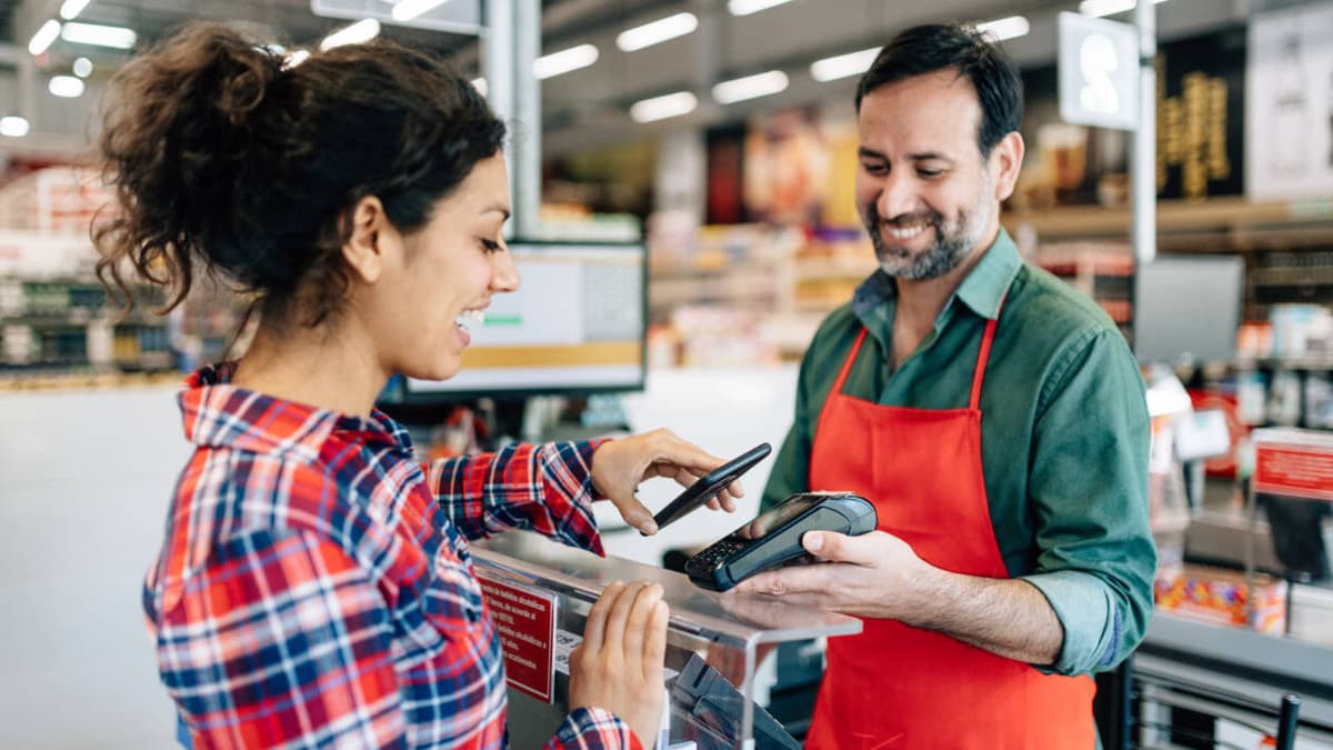 Pagos digitales avanzan en Colombia: 9 de cada 10 consumidores ya los usan, pero persisten obstáculos