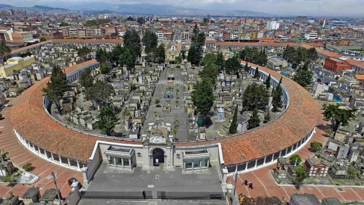 Inversiones Montesacro toma control de cementerios de Bogotá tras crisis del anterior operador