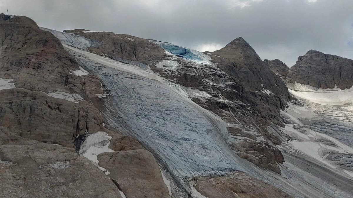 Buscan voluntarios para vivir un mes en los Alpes: pagan 400 euros y cubren hospedaje