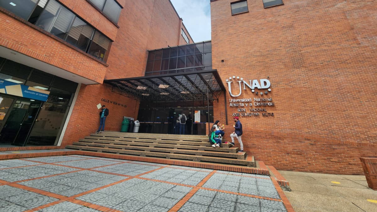 Unad recibe máxima calificación financiera de BRC Ratings: única universidad pública autosuficiente del país