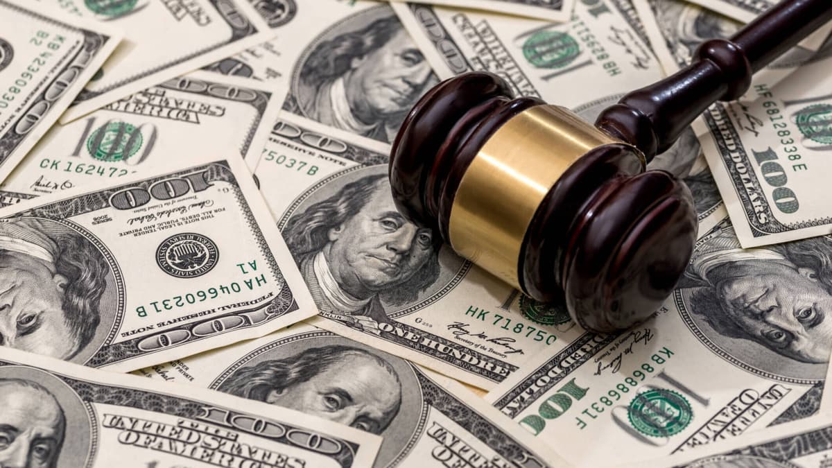 La DIAN abre subasta virtual: joyas, carros y maquinaria a precio de remate entre marzo 25 y 27