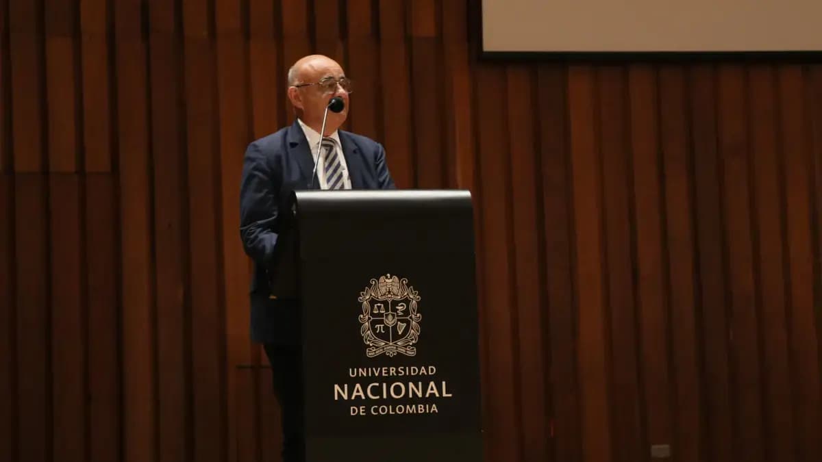 Rector Peña confirma regreso a la Universidad Nacional: "No hay forma legal de impedirlo"