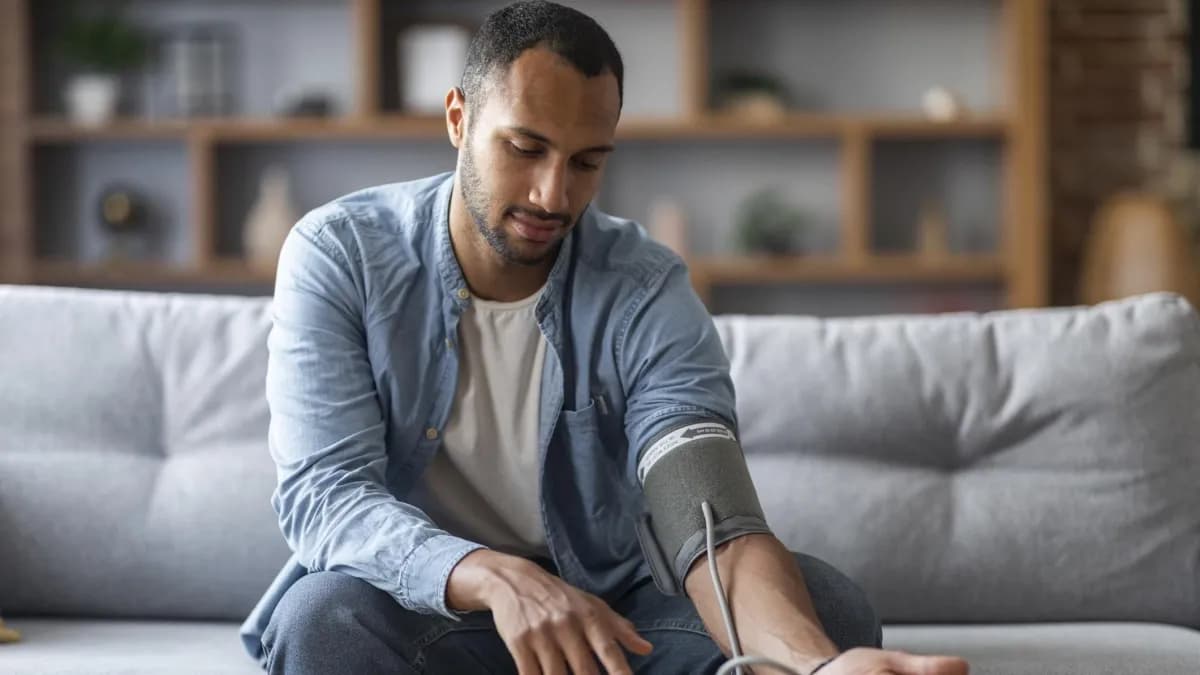 Controlar emociones ayuda a pacientes con hipertensión y diabetes a seguir mejor sus tratamientos