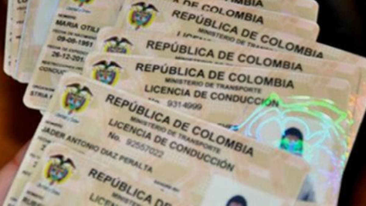 Colombia endurece pruebas para sacar licencia de conducción a partir de 2026